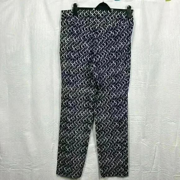 Rafaella Women’s Pant Navy /White Geo Pattern Straight leg. Some stretch. 14 - Picture 2 of 9
